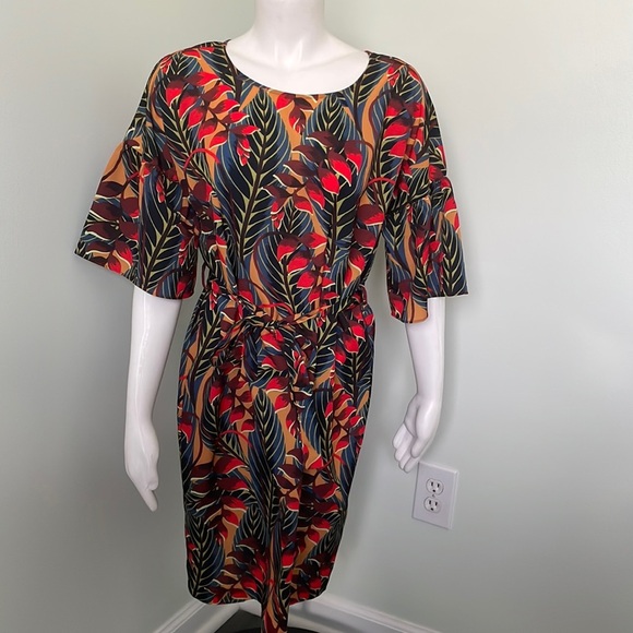 MOLLY BRACKEN Dress - Picture 1 of 7